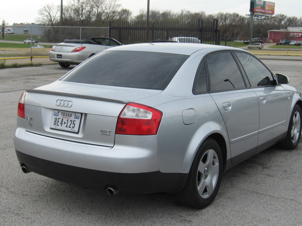 2003 Audi A4 1.8t Avant Quattro Wagon 4d